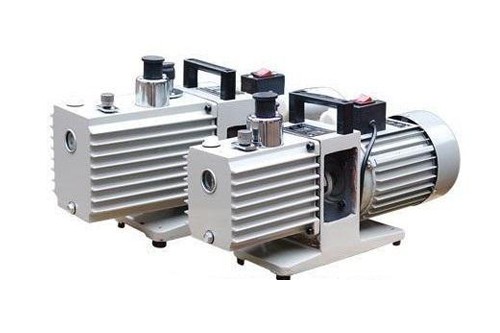 旋(xuán)片式真(zhen)空泵